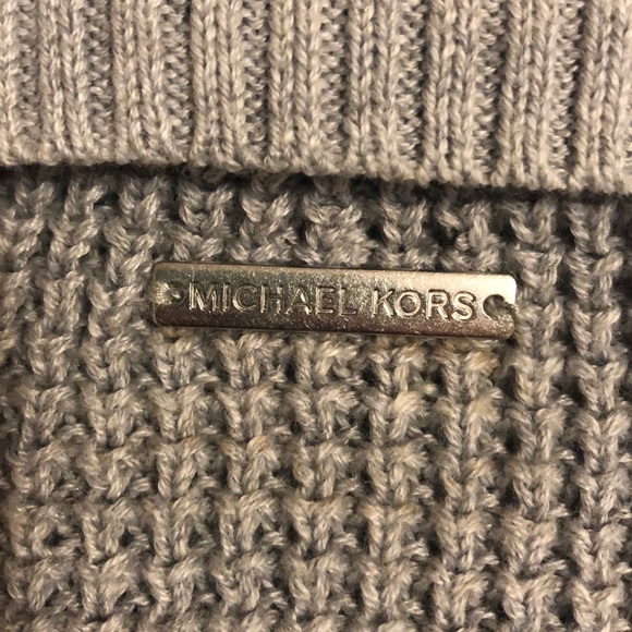 Michael Kors Pearl Heather Turtleneck - Picture 8 of 11
